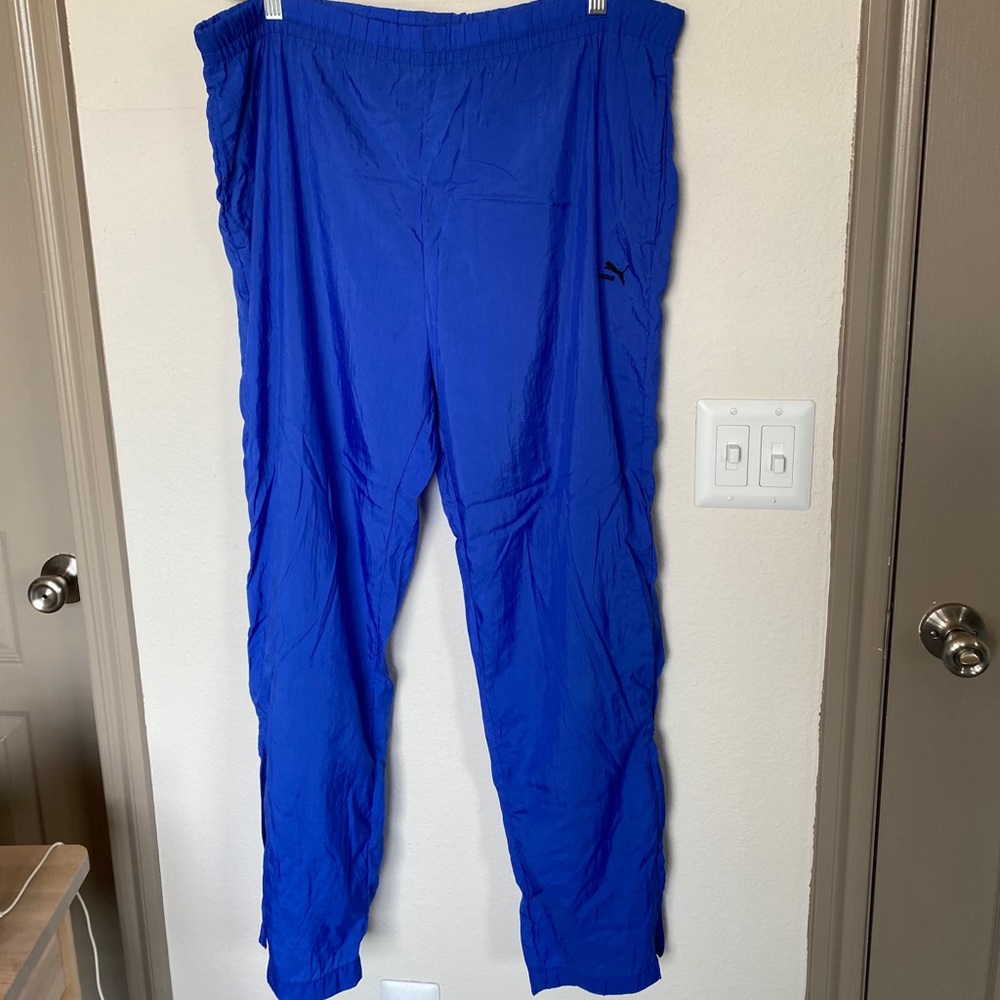 Vintage Men’s Blue Puma Windbreaker pants sz Large